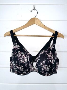 Cacique Black Whimsy Floral Back Smoothing Underwire Boost Plunge Bra 38DDD